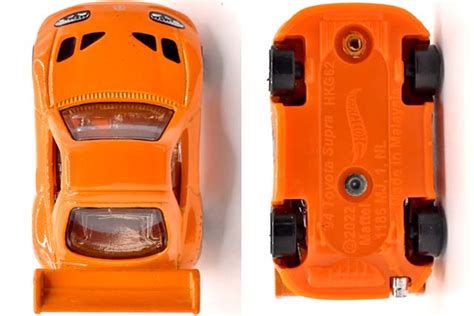 94 TOYOTA SUPRA Tooned のレビューブライアンのあの子もチョロQスタイルに HNK45 Hot Wheels 情報まとめ ホットウィール にわかマニア