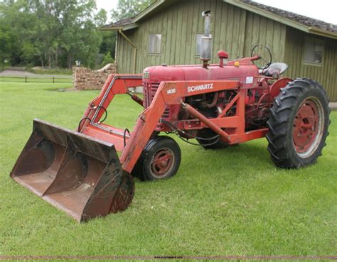 International Harvester Mccormick Farmall 400 Tractor In Herington Ks