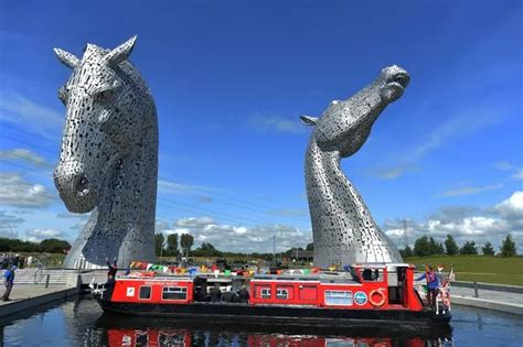 Falkirk Bin Strikes Start As Unions Say Latest Offer Not Enough Daily