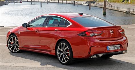 Проблем със спирачките вкарва Opel Insignia в сервизите - AУТОМЕДИЯ