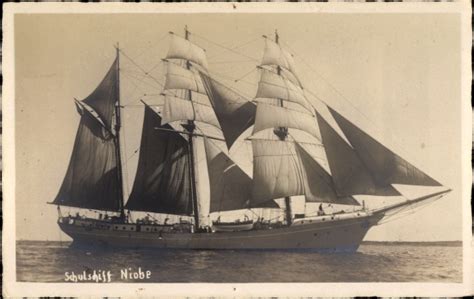 Foto Ansichtskarte Postkarte Segelschiff Niobe Akpool De