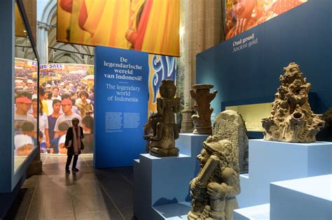 Veelkleurige Indonesië Tentoonstelling In Nieuwe Kerk Historiek