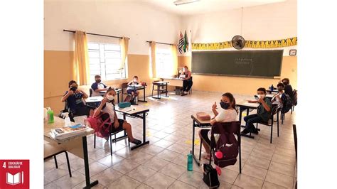 Estudantes Da Rede Municipal De Ensino De Pedreira Voltam às Aulas