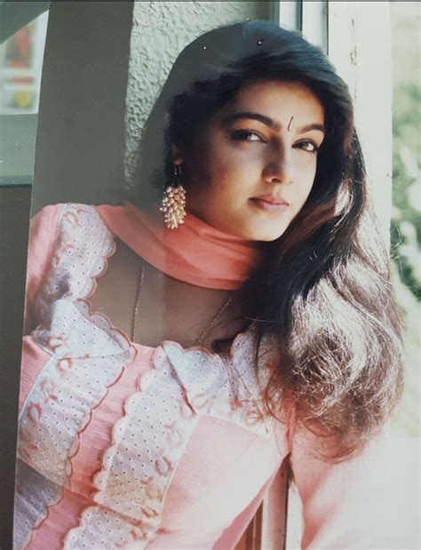 Mamta Kulkarni Age Husband Movies Photos More