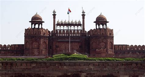 Red Fort In Delhi India Built By Shah Jahan In 1648 Photo Background ...