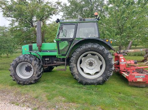 Traktor Deutz Fahr Dx85
