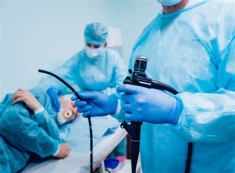 Para Fazer Endoscopia Precisa Tirar A Roupa - Endoscopia: como é feita e quando é indicada | HMD