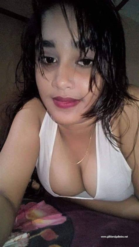 Anjali Arora Nude Pics Viral 22 Pictures Shooshtime