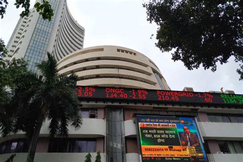 Stock Market Sensex Tanks 561 Points To 70939 In Early Trade Nifty