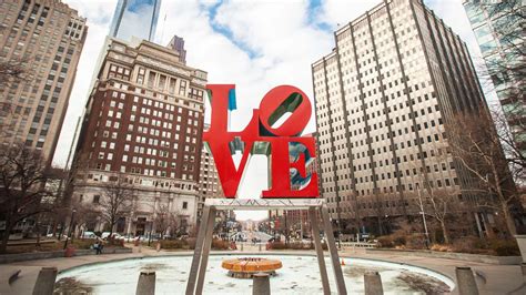 8 things you didn't know about Robert Indiana's LOVE sculpture