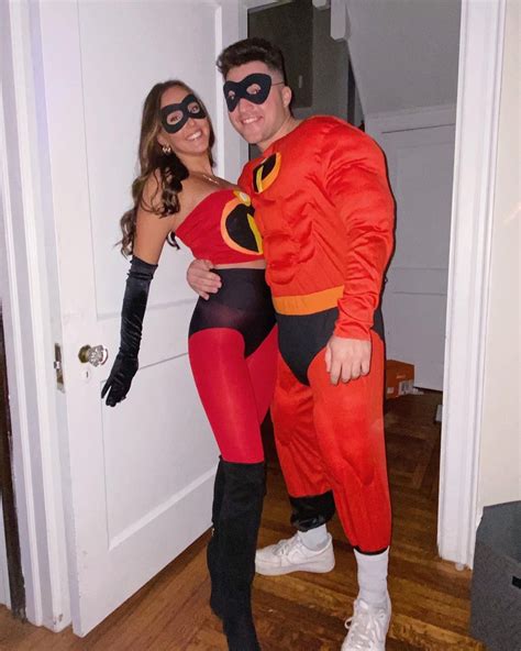 The Incredibles Halloween Costume Couples Halloween Outfits Cute Couple Halloween Costumes