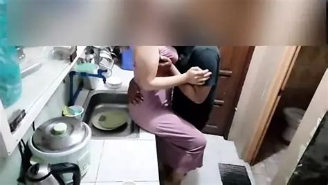 New Pinay Scandal Pinay Wife Fucked By Indian Room Mate Cunnilingus Amateur Porn Xhamster