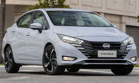 Nissan Versa 2024 ganha novo visual e mais itens de série ABRACAF