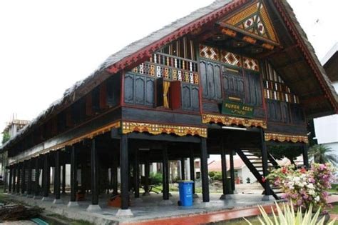 Rumah Adat Di Indonesia Beserta Daerah Asalnya