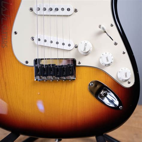 1996 Fender Robert Cray Signature Stratocaster Three Tone Sunburst