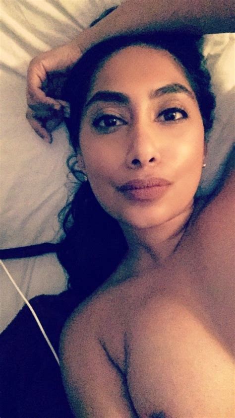 Very Hot Paki Nri Nude Pic Collection Overseas Desi Videos Pics