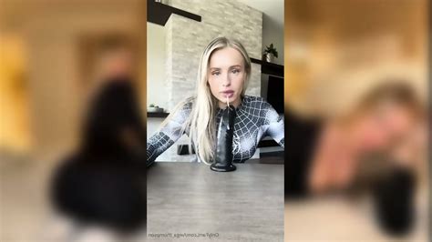 Blonde Instagram Model B E