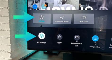 Samsung SolarCell Remote Battery and Charging Guide