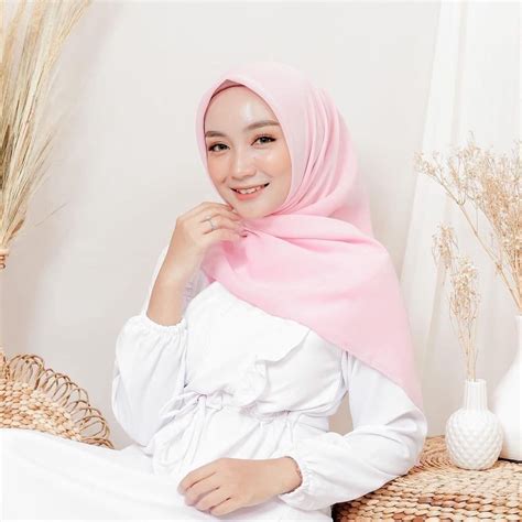 Jual Cod Hijab Bella Square Segi Empat Kerudung Segi Empat Kekinian