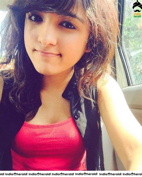Cute Adorable And Hot Photos Collection Of Shirley Set