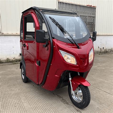 New Eec Coc Approved Cabin Scooter For Adult Enclosed Wheel Electric