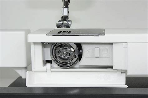 Janome горизонтальный металлический челнок