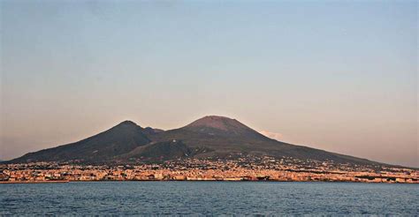 Vanuit Napels Pompeii En Vesuvius Dagtour Getyourguide