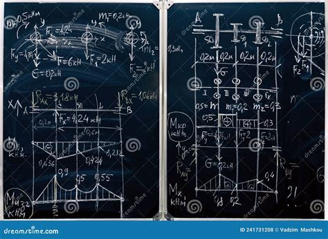 Tafel Mit Kreide Formeln Mit Zahlen Und Grafiken Mit Zeichnungen Sind