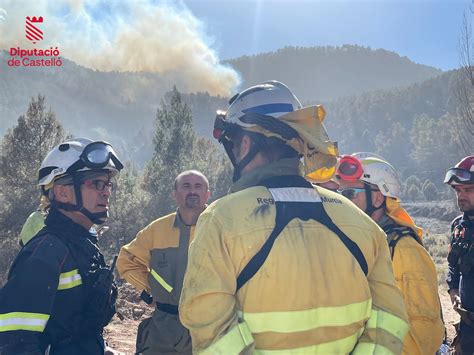 Incendio Forestal En Villanueva De Viver Las Provincias