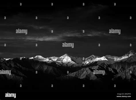 Ladakh Mountain Black And White Stock Photos And Images Alamy