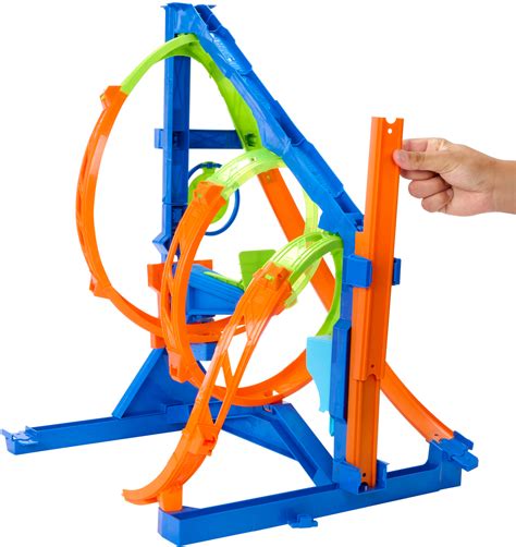 Best Buy Hot Wheels Action Corkscrew Twist Kit Track Set HMX41