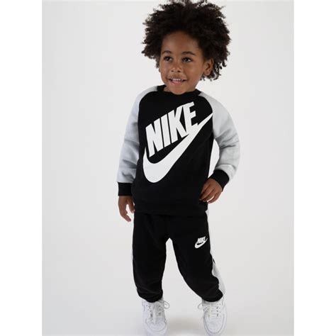 Ensemble de survêtement futura noir blanc enfant Nike wimod