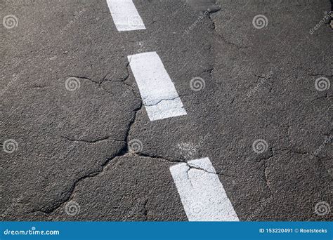 White Broken Road Marking Line Stock Image Image Of Lane Concrete