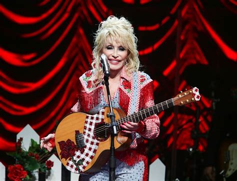 Dolly Parton Spills On Her Hopes To Drop Dead Onstage Before Retiring