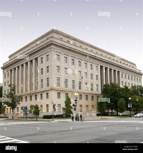 Federal Trade Commission Hi Res Stock Photography And Images Alamy