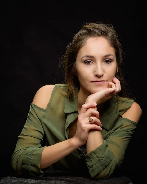 Miss casting session with Marie Despringre - Portraits on Behance