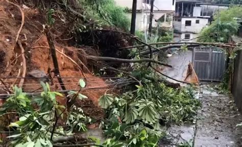 Brasil ya son 16 los muertos por las lluvias torrenciales en Río de