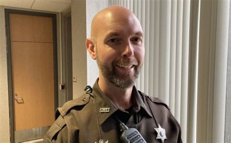 Beards allowed for Macomb County Sheriff’s employees – Macomb Daily