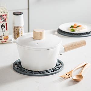 Amazon Extra Thick Silicone Trivet Mat For Hot Dishes Hot Pots And Pans Pot Holder Hot