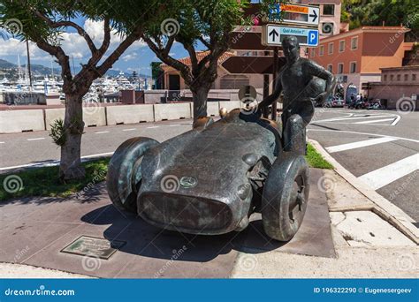 Juan Manuel Fangio Memorial Statue, Monaco Editorial Image - Image of race, prix: 196322290