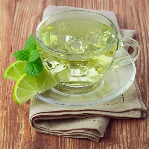 How To Cold Brew Green Tea Liquid Image