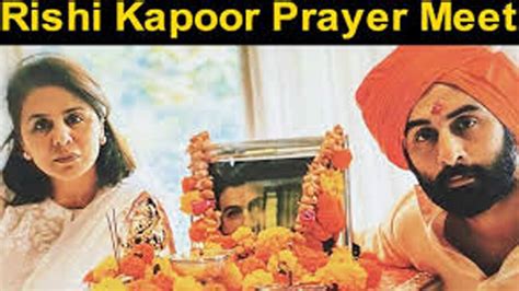 IN PHOTO: Ranbir Kapoor and Neetu Singh host an emotional prayer meet for Rishi Kapoor at their ...