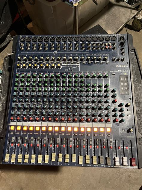 Yamaha Mg206c Mixer Audio Soundbars Speakers And Amplifiers On Carousell