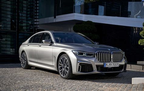 The New BMW 7 Series M Sport Is A Flagship Hybrid Of Power, Comfort and ...