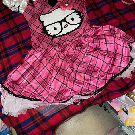 Hello Kitty Nerd Costumes