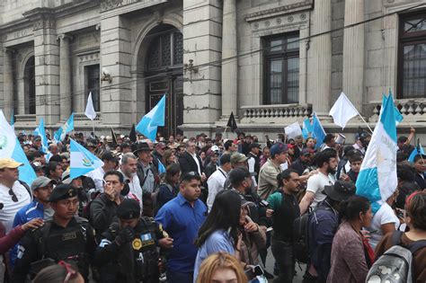 En Vivo Manifestaciones En Guatemala Marcha Convocada Por Bernardo