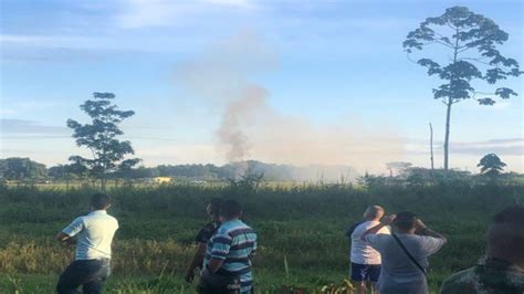 Video Dos Aviones De La Fuerza Aérea Colombiana Colisionan Durante