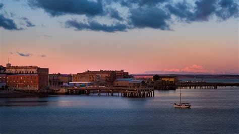 Discover Washington’s Victorian Seaport at Point Hudson RV Park