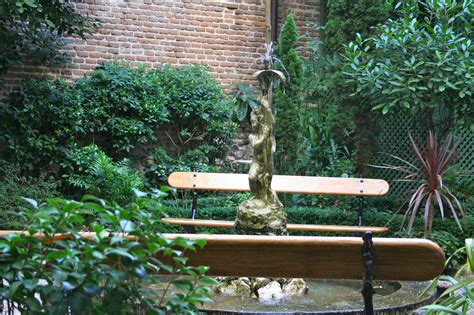 ESTAMOSTENDENCIADOS Un café en el jardín Museo del Romanticismo