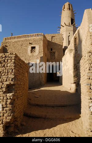 Minaret Of The Nasr El Din Mosque El Qasr Dakhla Oasis Western